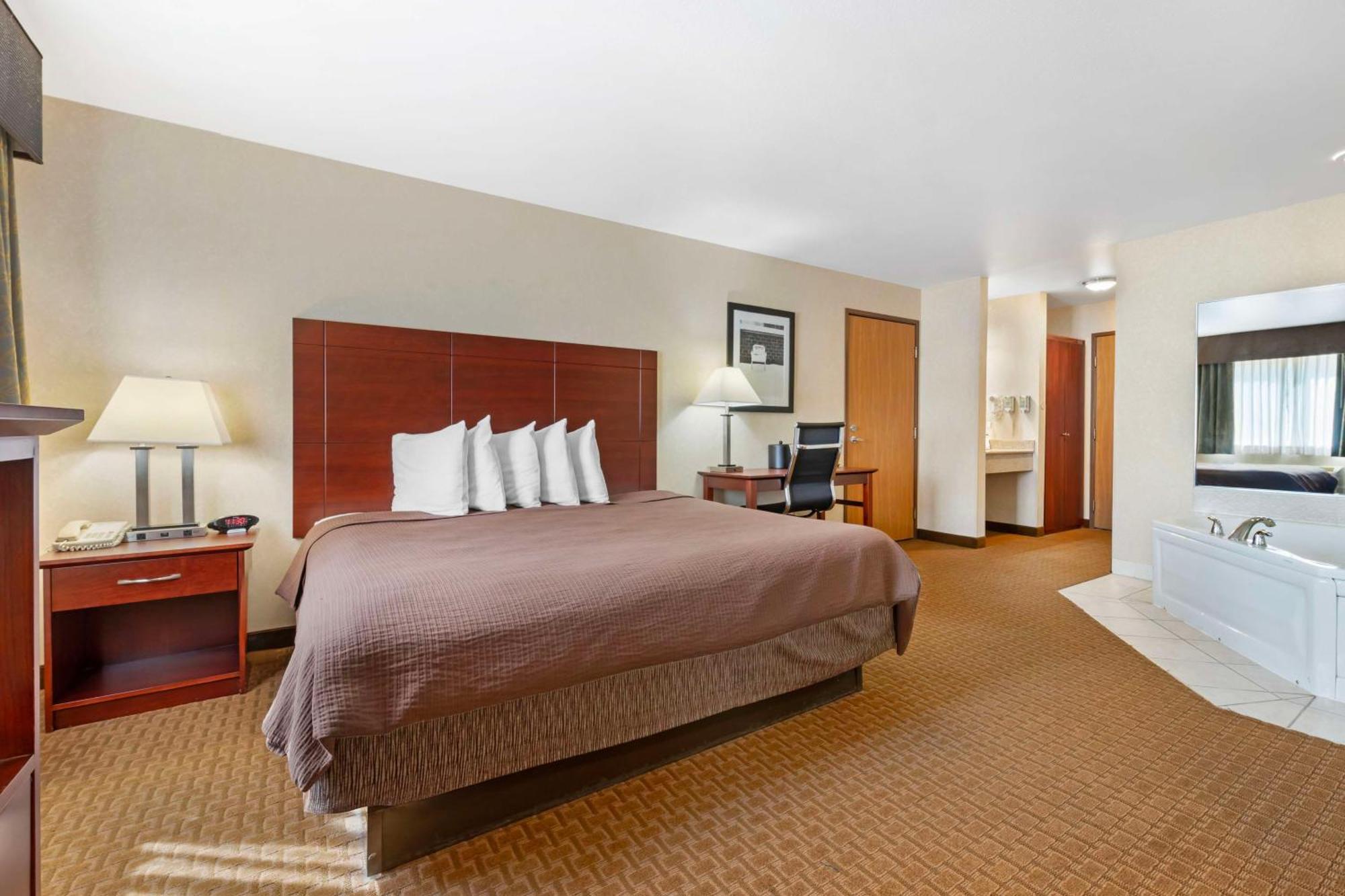 Best Western Wittenberg Inn Екстериор снимка