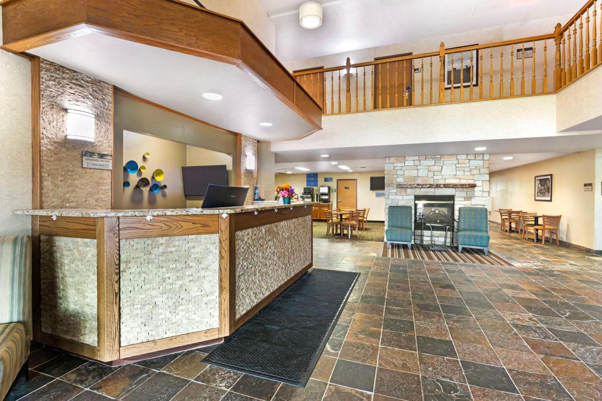 Best Western Wittenberg Inn Екстериор снимка