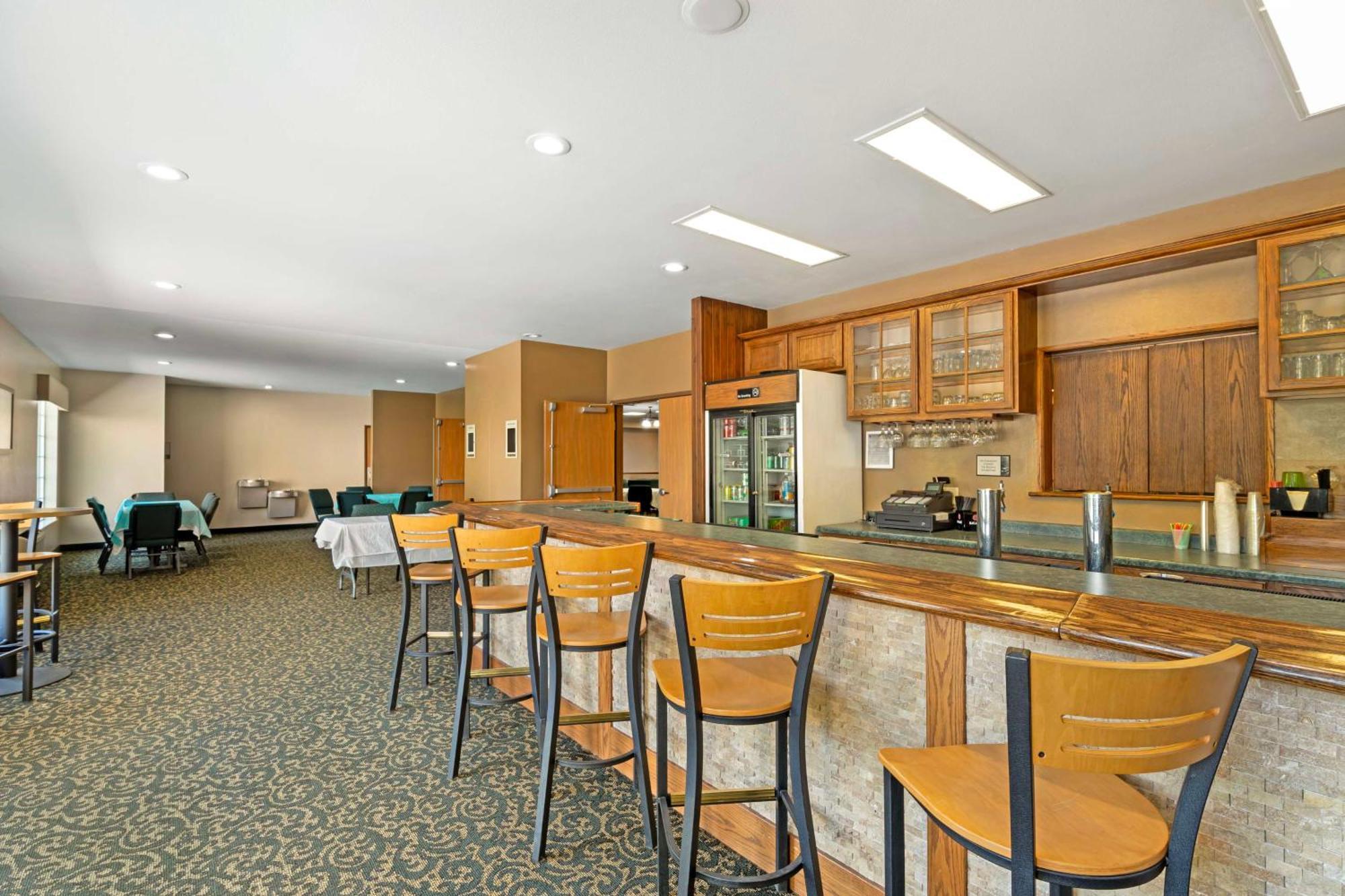 Best Western Wittenberg Inn Екстериор снимка