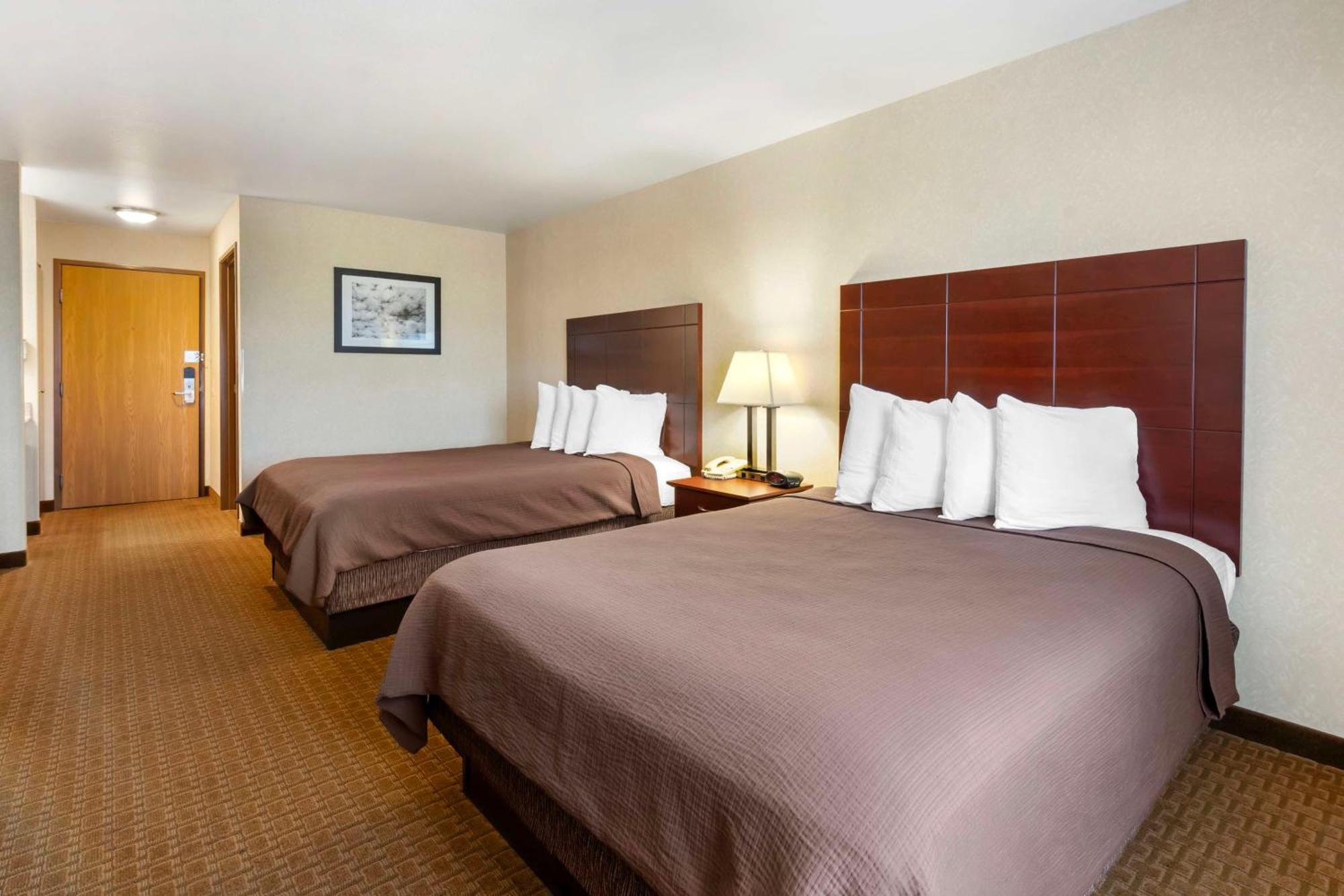 Best Western Wittenberg Inn Екстериор снимка