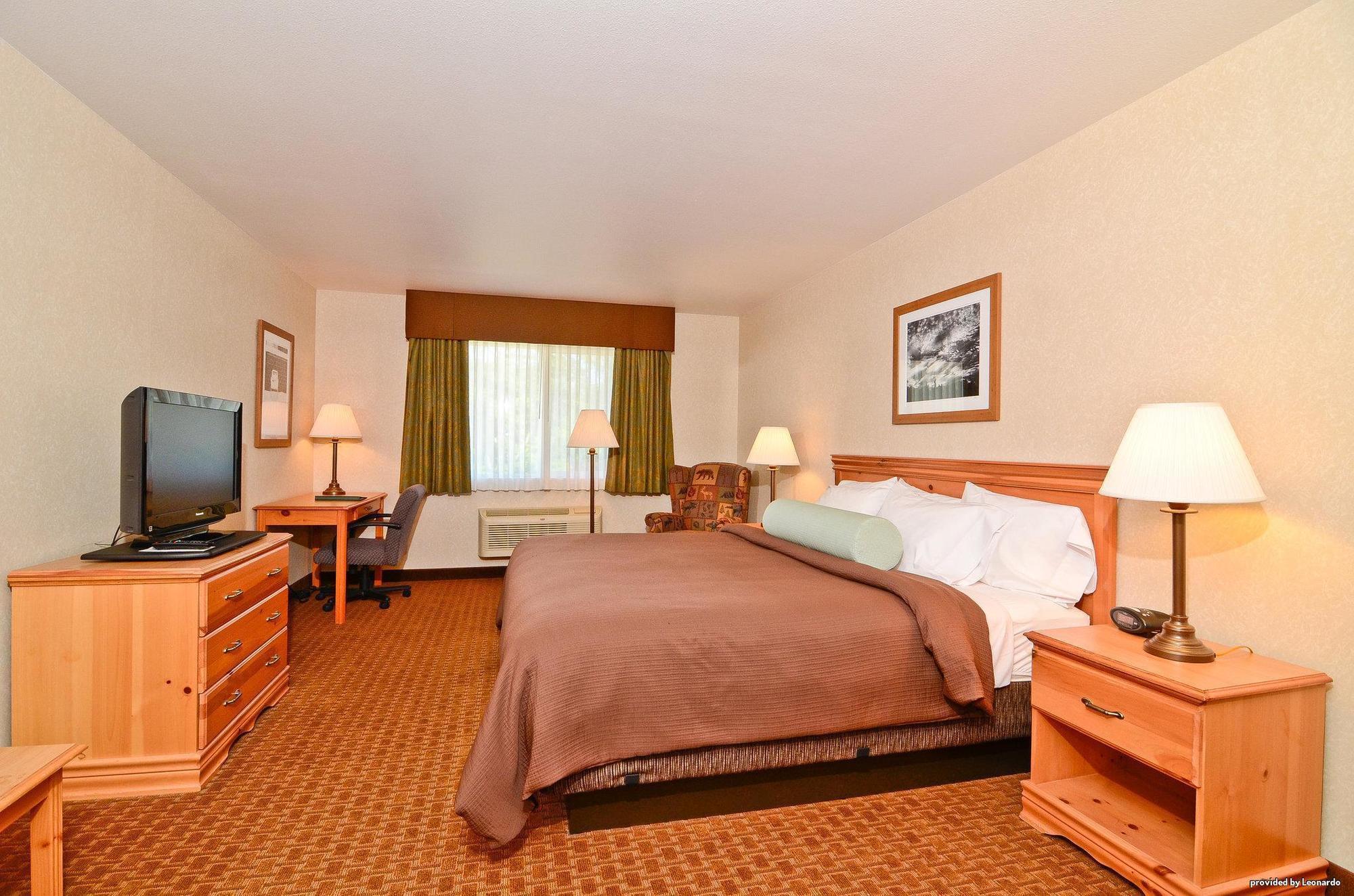 Best Western Wittenberg Inn Стая снимка