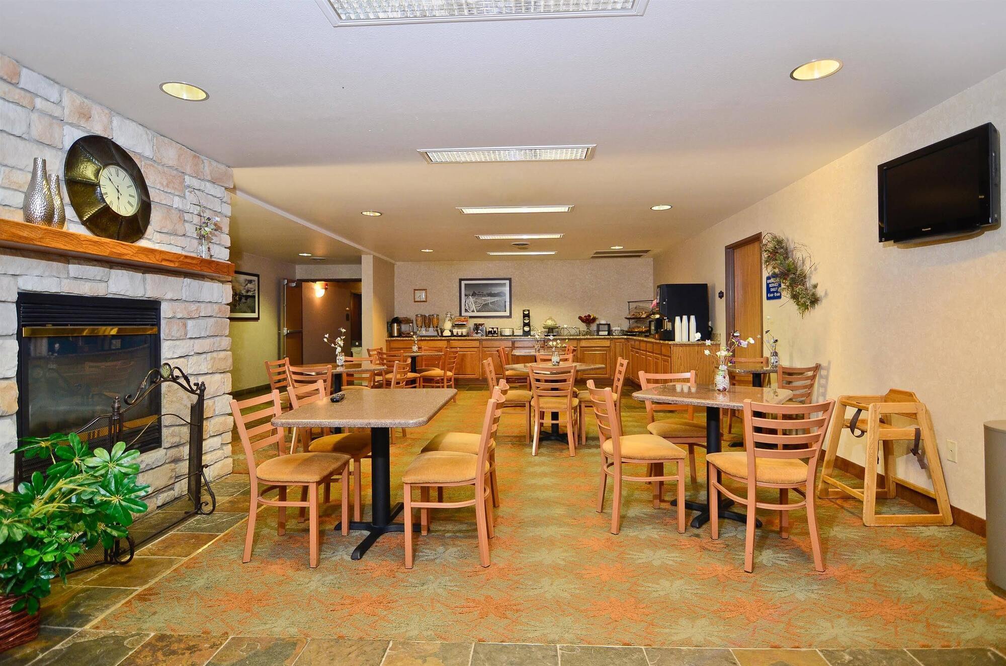 Best Western Wittenberg Inn Екстериор снимка