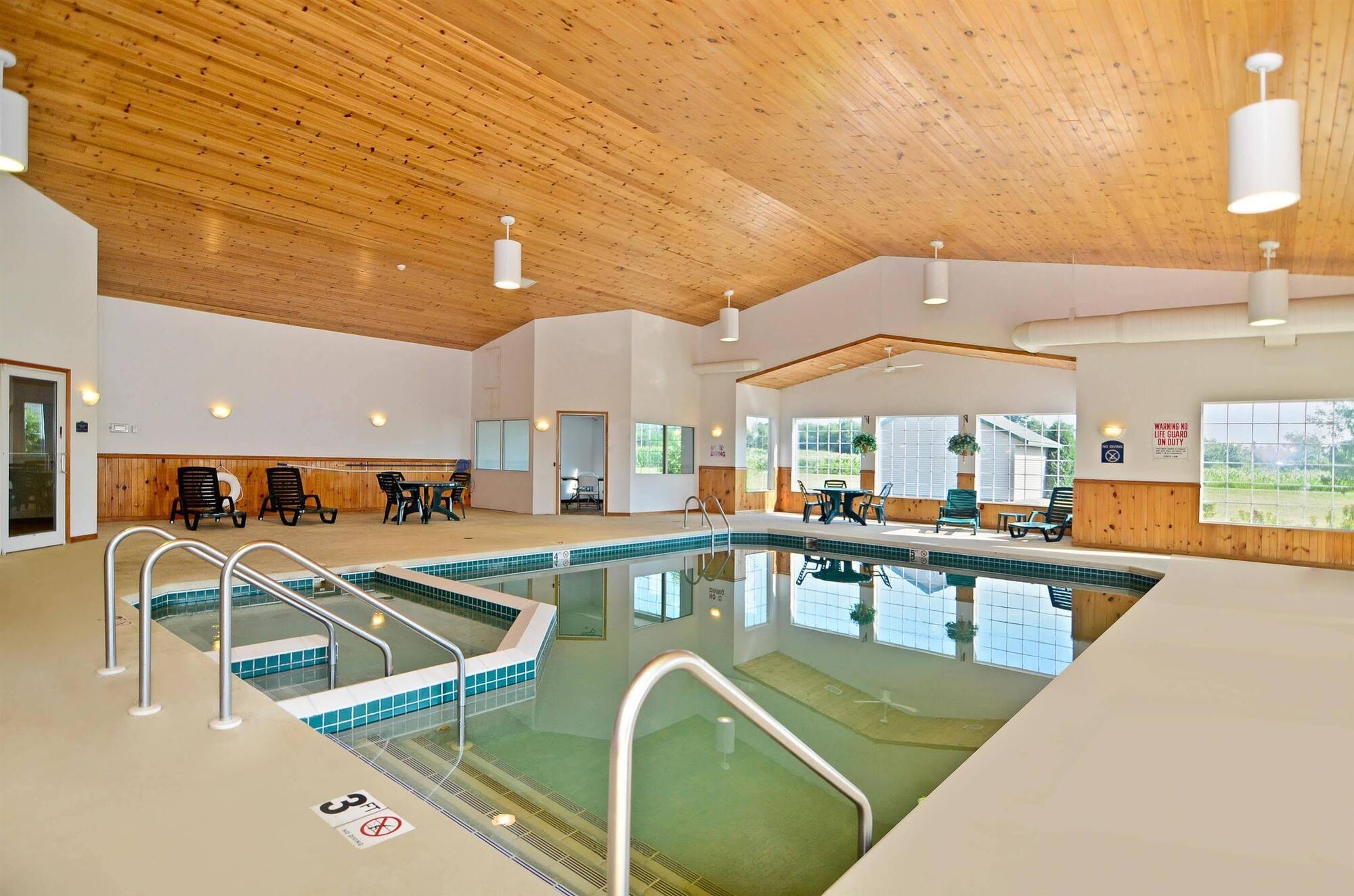Best Western Wittenberg Inn Екстериор снимка
